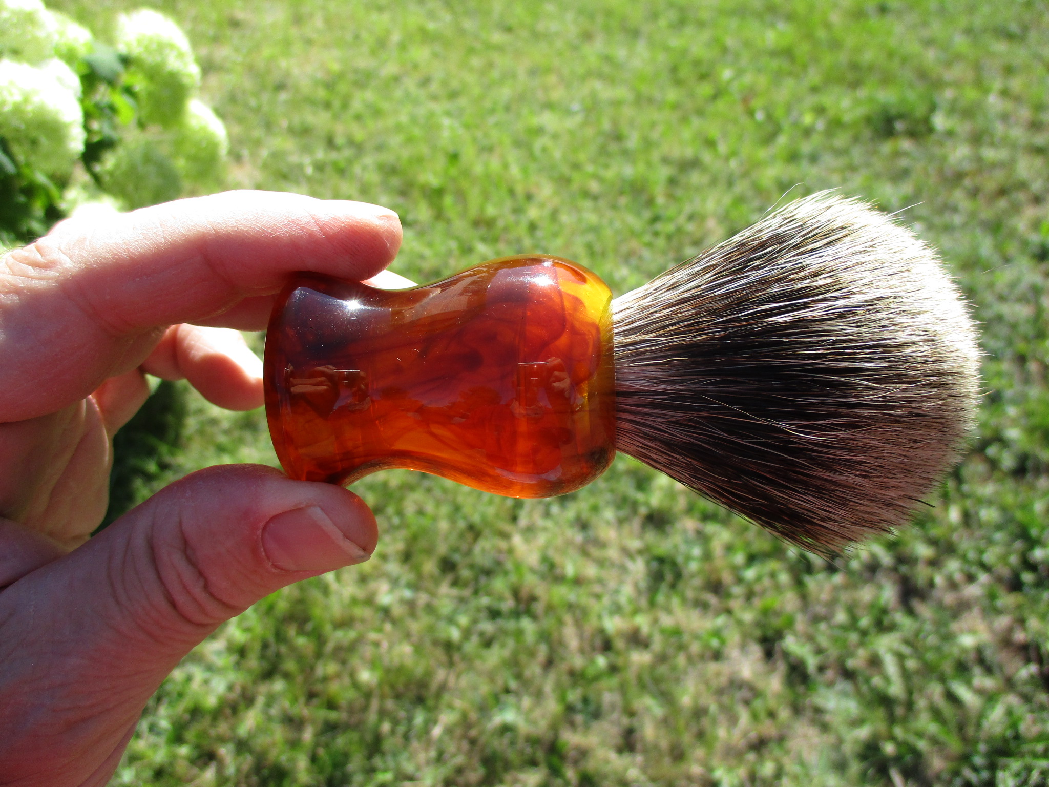 Fendrihan Classic Pure Grey Badger Shaving Brush - Faux Amber