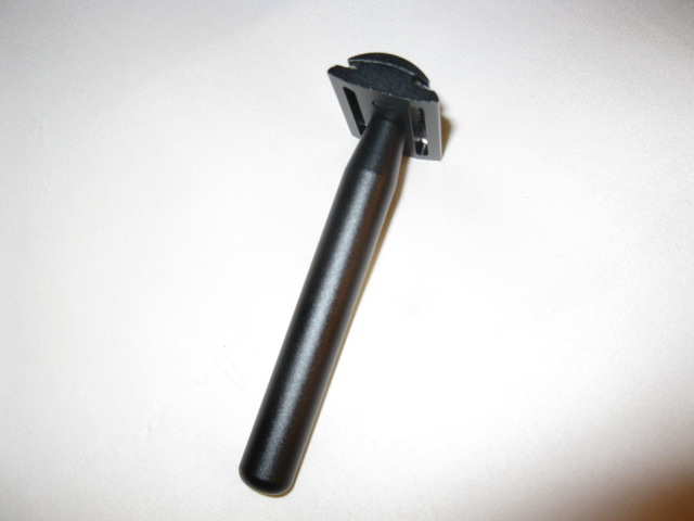 Modern Razor 001.JPG